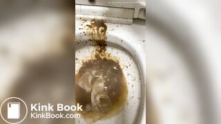 girl diarrhea selfie - video 5