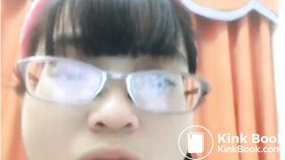 Chinese girl chew shit