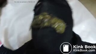 Black thicc girl shitting creamy shit + asscleaning