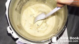 BLACK GIRL SHITTING IN ICE CREAM POT