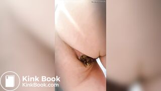 girl pooping
