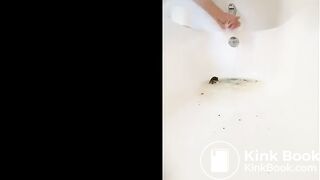 beautiful girl shitting - video 2