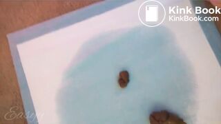 Girl shits on the floor - video 2