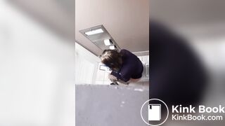 Overstall Voyeur - video 2