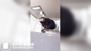 Overstall Voyeur - video 2