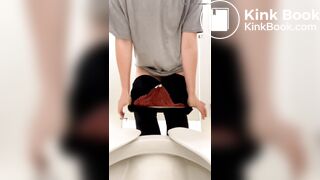 Girl pooping after coffee