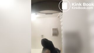 Thick Pawg having diarrhea