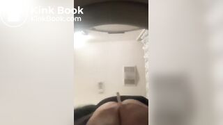 Thick Pawg having diarrhea