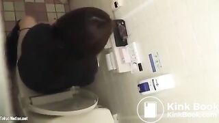 valuable！toilet poop Get caught accident2