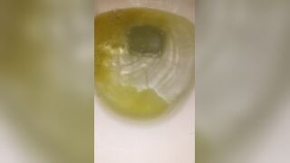 Japanese girl Diarrhea - video 2