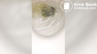 Japanese girl Diarrhea - video 2