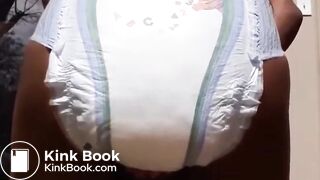 Ebony Girl huge mess in diaper