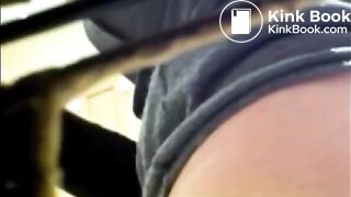 Big ass teen pooping