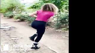 girl pooping - video 178