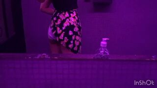 Girl Took A Shit In Her Panties While Out With Friends