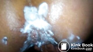 Shit w 3 golf ball_L I F O_ Elle chie 3 balles de golf