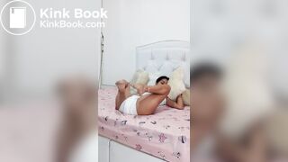 I got a poop! Exchange diapers !!