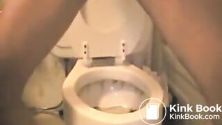 Girl makes a bathroom clip