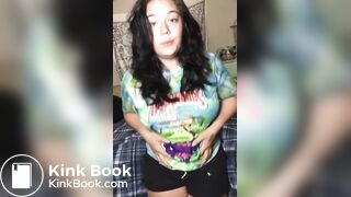 Bbw poop on bed