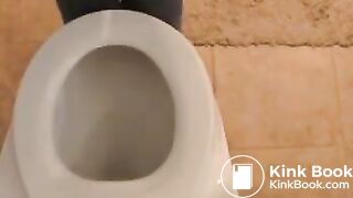 girl toliet - video 2