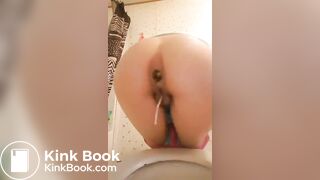 Scat closeup with extra