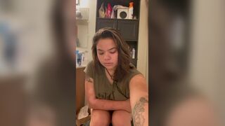 Pooping - video 380