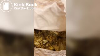 I found a 1eaked woman’s pants & pad