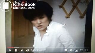 female short hair pooping