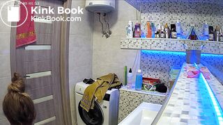 Woman pooping in Toilet 163