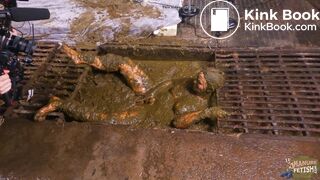 Wicked Betty in the manure channel bonus