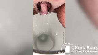 Sloppy shit in toilet