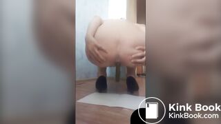 teen shitting - video 3