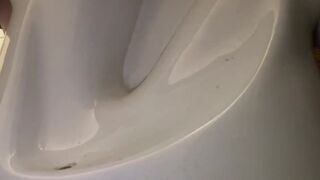 Pooping toilet Girl YT 2, Torrent of heavy plops