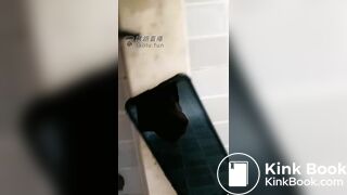 网红脸直播厕奴吃屎