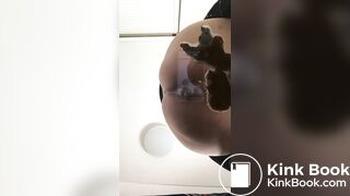 中国女王卉主S绝佳坐脸视角拉屎