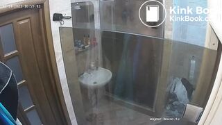Woman pooping in Toilet 198