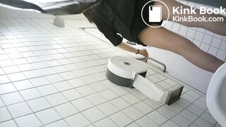 korean girl poop