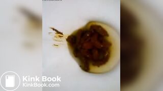 Thai girl pooping - video 8