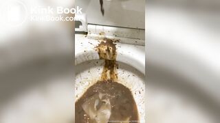 girl diarrhea selfie - video 3