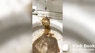 girl diarrhea selfie - video 3