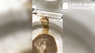 girl diarrhea selfie - video 3