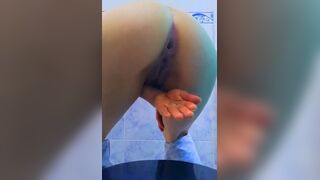 Teen shit in own hands