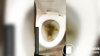Girl fast diarrhea - video 2