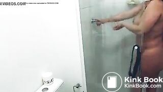 Latina toilet pooping