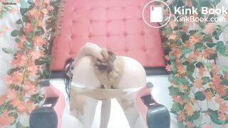 Poopy pantyhose - video 2