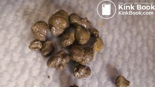 dirty granny shitting and dirtying her big prolapse