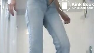 LIQUID SHIT IN HER JEANS