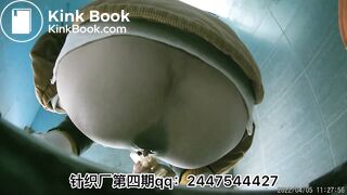 The girl defecated heavily in the toilet 20 - video 2