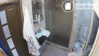 Woman pooping in Toilet 153