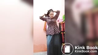 shitting - video 200